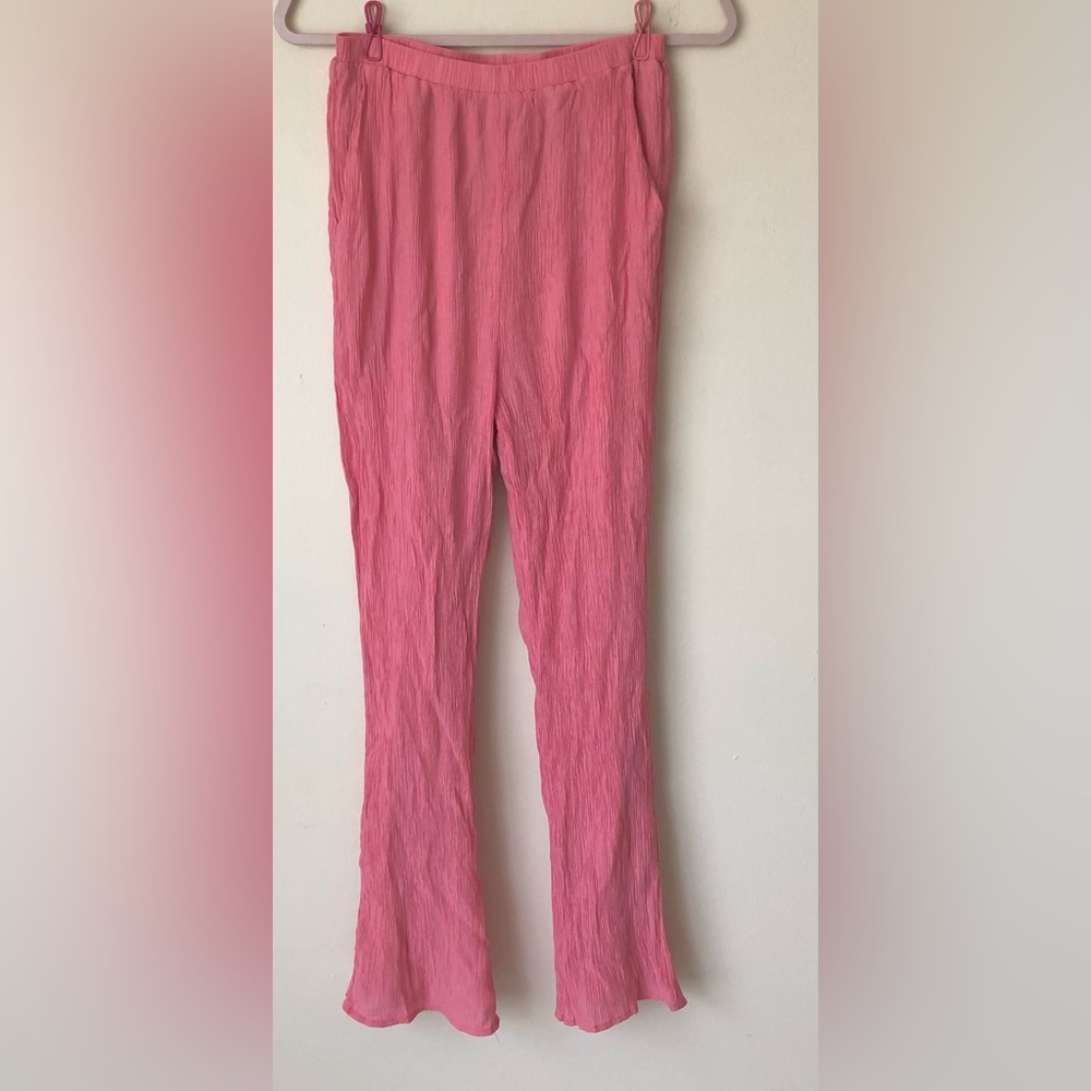 Lulus women’s Crinkle pants Pink Wide Leg with Relaxed Fit Size M